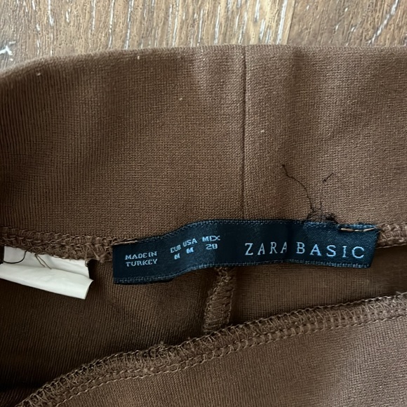 Zara Basic pants. Size medium - Picture 5 of 7